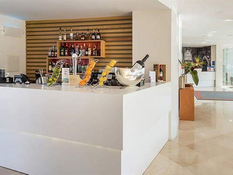 Tryp By Wyndham Leiria Hotel Luaran gambar